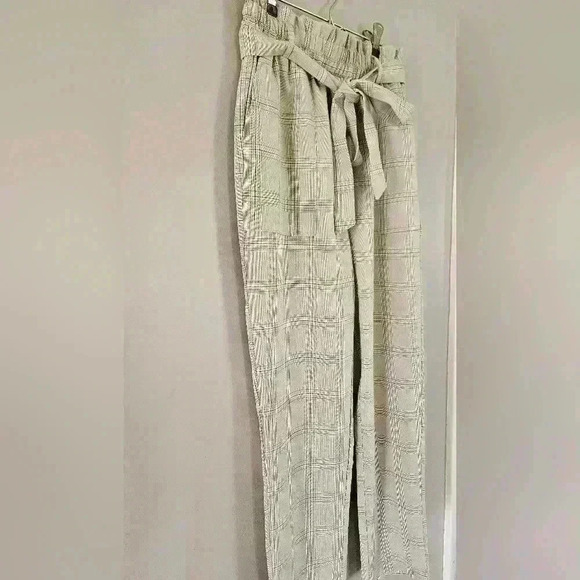 SHEIN LUNE Paperbag Waist Belted Tan/Blue/White Plaid Pants‎ Small/4 - Picture 3 of 10